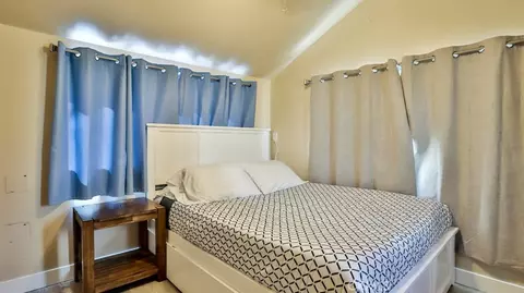 Bedroom - 138 Green Oaks Dr, Riverside, CA 92507 photo 14 of 14