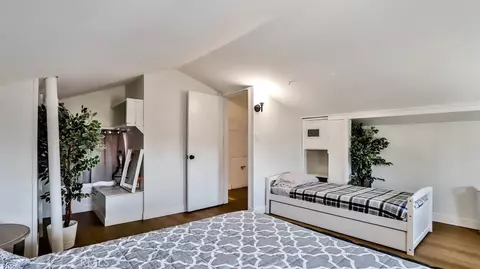 Bedroom - 138 Green Oaks Dr, Riverside, CA 92507 photo 13 of 14