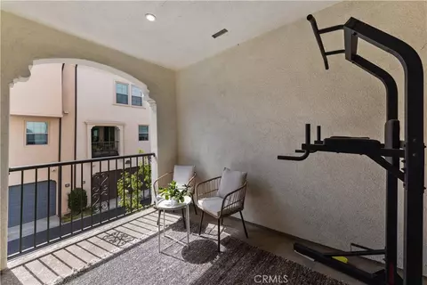 Exterior - 182 Elkhorn, Irvine, CA 92618 photo 4 of 7