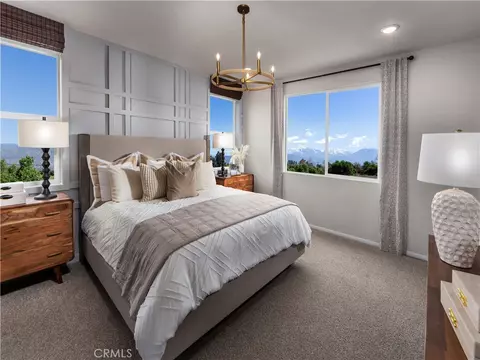 Bedroom - 2037 Grapefruit St, Redlands, CA 92374 photo 1 of 4