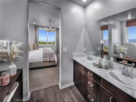 Entry Way - 2037 Grapefruit St, Redlands, CA 92374 photo 1 of 1