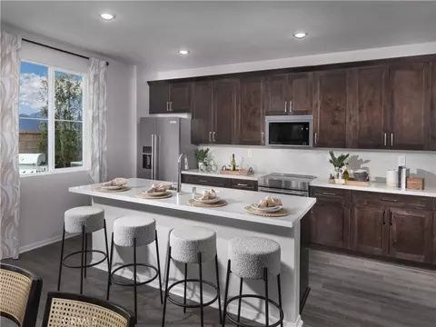 Kitchen - 2037 Grapefruit St, Redlands, CA 92374 photo 1 of 2