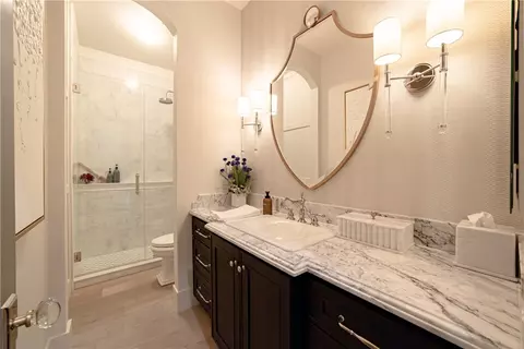Bath - 2278 Lindsey Ct, Fallbrook, CA 92028 photo 6 of 6