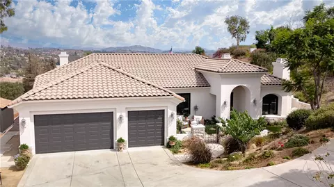 Exterior - 2278 Lindsey Ct, Fallbrook, CA 92028 photo 4 of 10