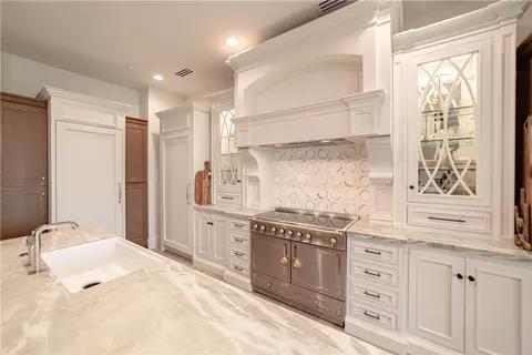 Kitchen - 2278 Lindsey Ct, Fallbrook, CA 92028 photo 4 of 5