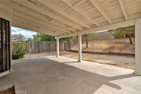 Exterior - 1404 Springline Dr, Palmdale, CA 93550 photo 4 of 4