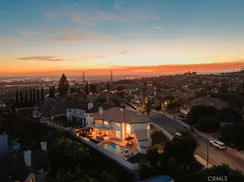 View/Area - 3802 E Rolling Green Ln, Orange, CA 92867 photo 2 of 3