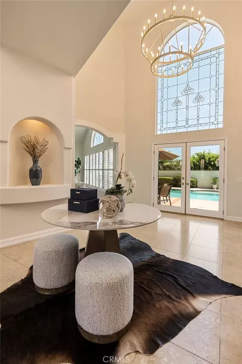 Entry Way - 3802 E Rolling Green Ln, Orange, CA 92867 photo 7 of 10
