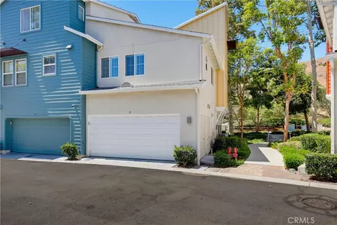 Exterior - 17 Quartz Ln, Ladera Ranch, CA 92694 photo 9 of 15