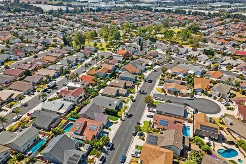 View/Area - 6111 Leyte, Cypress, CA 90630 photo 4 of 4