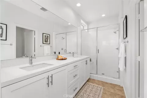 Bath - 130 Tenor, Irvine, CA 92618 photo 1 of 1