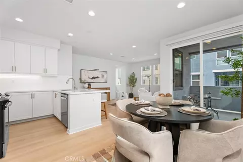 Dining - 130 Tenor, Irvine, CA 92618 photo 2 of 2