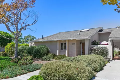 8565 Van Ness Cir #701A, Huntington Beach, CA 92646