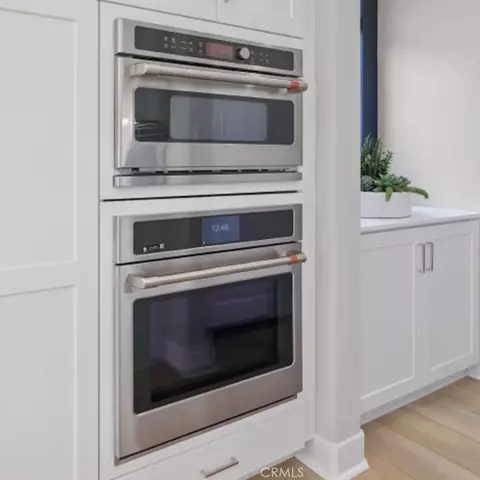 Kitchen - 645 Guy Turner Dr, Camarillo, CA 93010 photo 5 of 5