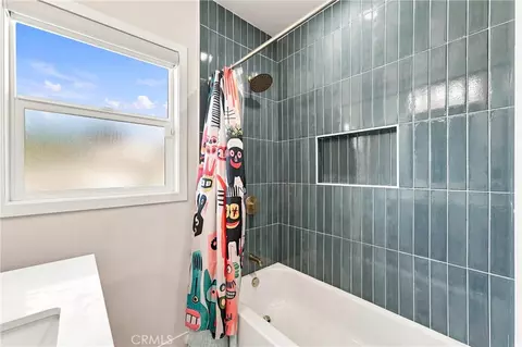 Bath - 2870 Daisy, Long Beach, CA 90806 photo 2 of 2