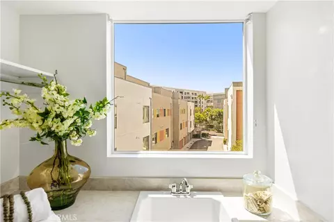 Other - 248 Rockefeller, Irvine, CA 92612 photo 10 of 10