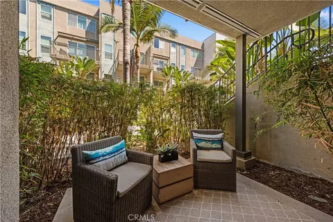Exterior - 248 Rockefeller, Irvine, CA 92612 photo 3 of 9