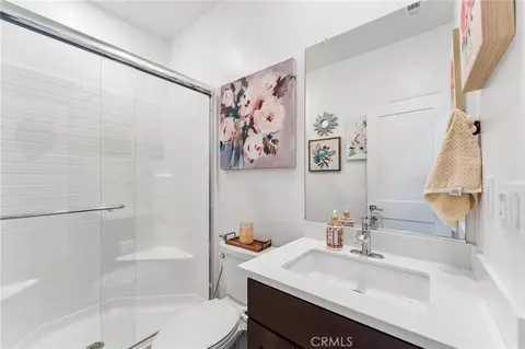 Bath - 1886 Pele Way, Corona, CA 92882 photo 1 of 1