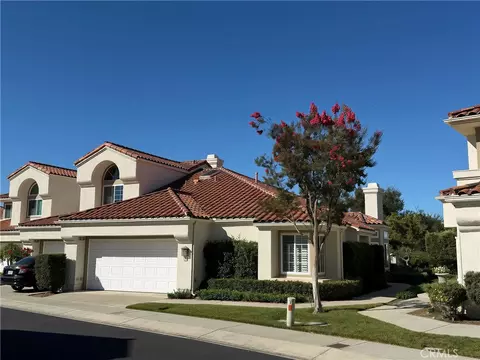 11 Calle Katrina, Rancho Santa Margarita, CA 92688