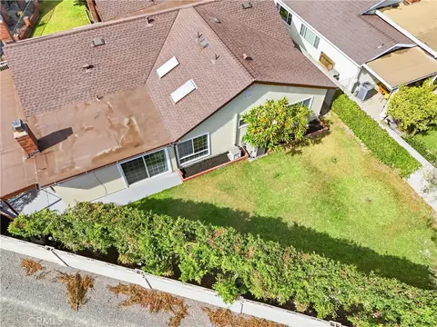 View/Area - 2142 Fallen Leaf, Tustin, CA 92780 photo 3 of 10
