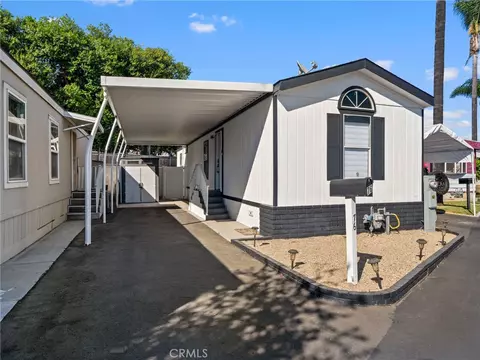 1517 N Newhope St #76, Santa Ana, CA 92703