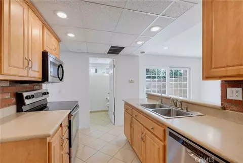 Kitchen - 10441 Lee Way, Stanton, CA 90680 photo 4 of 4