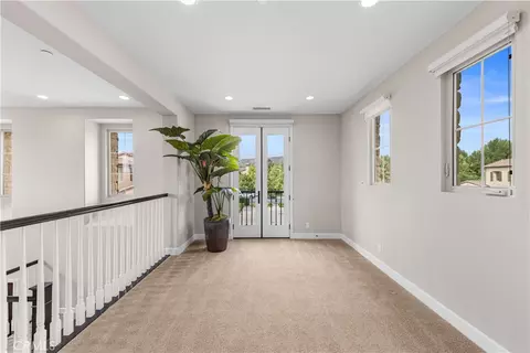 Entry Way - 139 Sunset, Irvine, CA 92602 photo 5 of 6