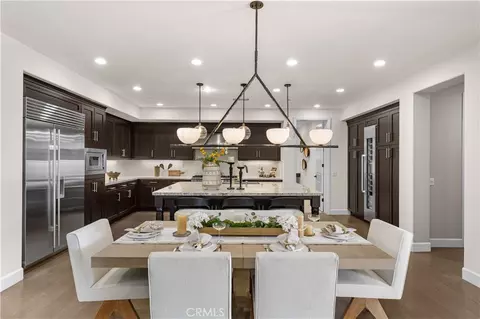 Dining - 139 Sunset, Irvine, CA 92602 photo 1 of 3