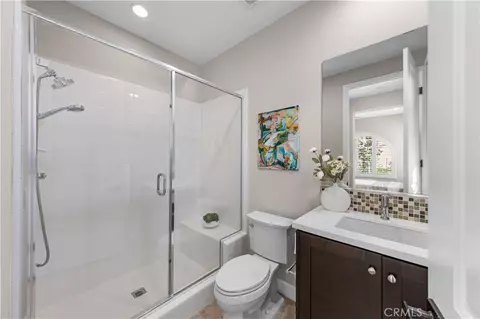 Bath - 139 Sunset, Irvine, CA 92602 photo 1 of 5