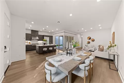 Dining - 372 Baluster, Irvine, CA 92618 photo 1 of 2