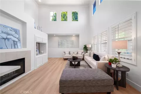 Living - 191 Lockford, Irvine, CA 92602 photo 3 of 4