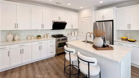 Kitchen - 119 Excursion, Irvine, CA 92618 photo 1 of 2