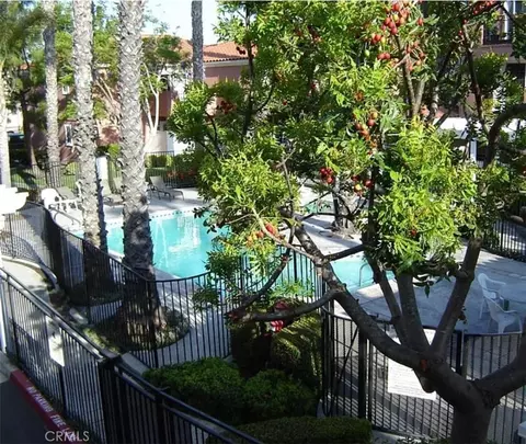 409 Utica #D43, Huntington Beach, CA 92648