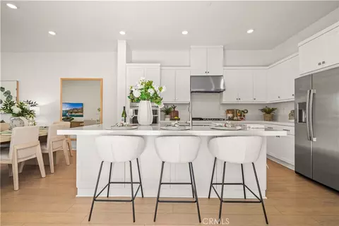 Kitchen - 126 Baluster, Irvine, CA 92618 photo 3 of 3