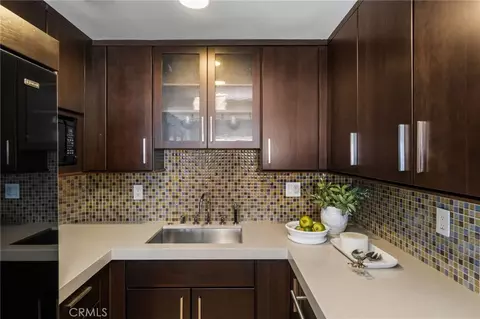 Kitchen - 525 E Seaside #403, Long Beach, CA 90802 photo 5 of 5