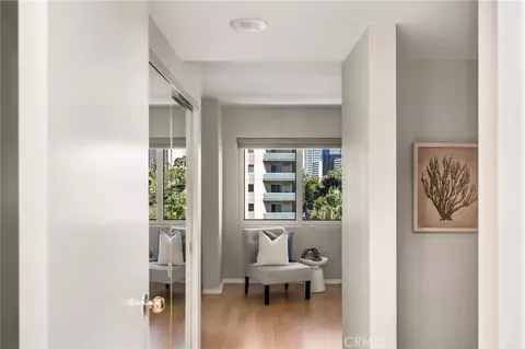 Entry Way - 525 E Seaside #403, Long Beach, CA 90802 photo 1 of 2