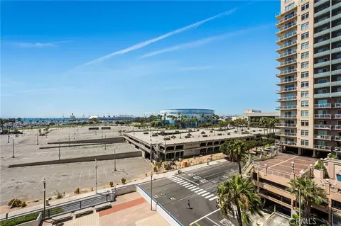Exterior - 525 E Seaside #403, Long Beach, CA 90802 photo 1 of 4