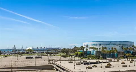 Exterior - 525 E Seaside #403, Long Beach, CA 90802 photo 2 of 4