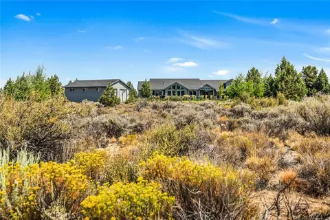 Exterior - 60870 Billadeau, Bend, OR 97702 photo 12 of 20