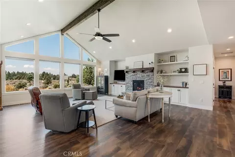 Living - 60870 Billadeau, Bend, OR 97702 photo 1 of 3