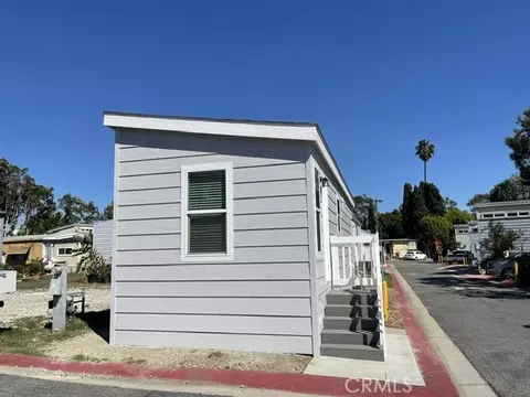 1930 Stewart St #43, Santa Monica, CA 90404