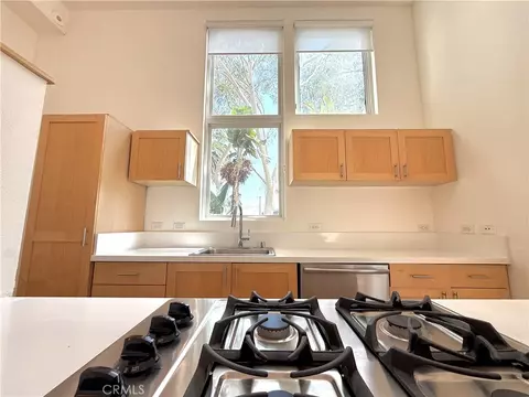 323 E Dayman #3, Long Beach, CA 90806