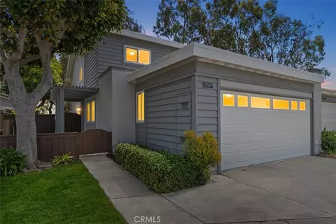 18456 Gina Ln, Huntington Beach, CA 92646