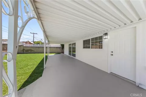 Exterior - 1020 Whitcomb, Simi Valley, CA 93065 photo 4 of 7