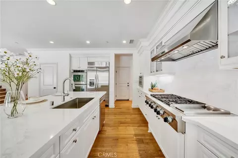 Kitchen - 50 Statuary, Irvine, CA 92620 photo 5 of 5