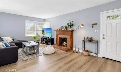 Living - 417 N Citrus, Orange, CA 92868 photo 1 of 1