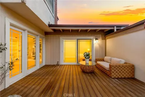 Exterior - 54 Willow Tree, Irvine, CA 92612 photo 4 of 9