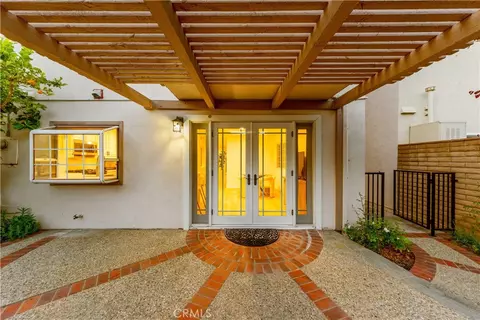 Exterior - 54 Willow Tree, Irvine, CA 92612 photo 7 of 9