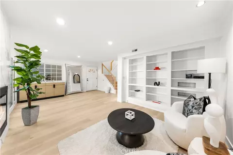 Living - 54 Willow Tree, Irvine, CA 92612 photo 3 of 3