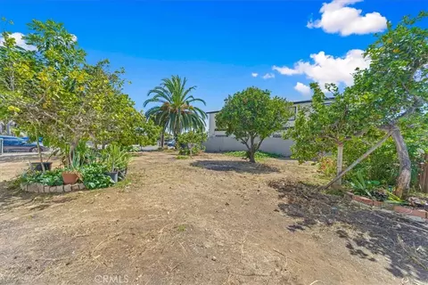 Exterior - 1330 Bush St, Oceanside, CA 92058 photo 4 of 11